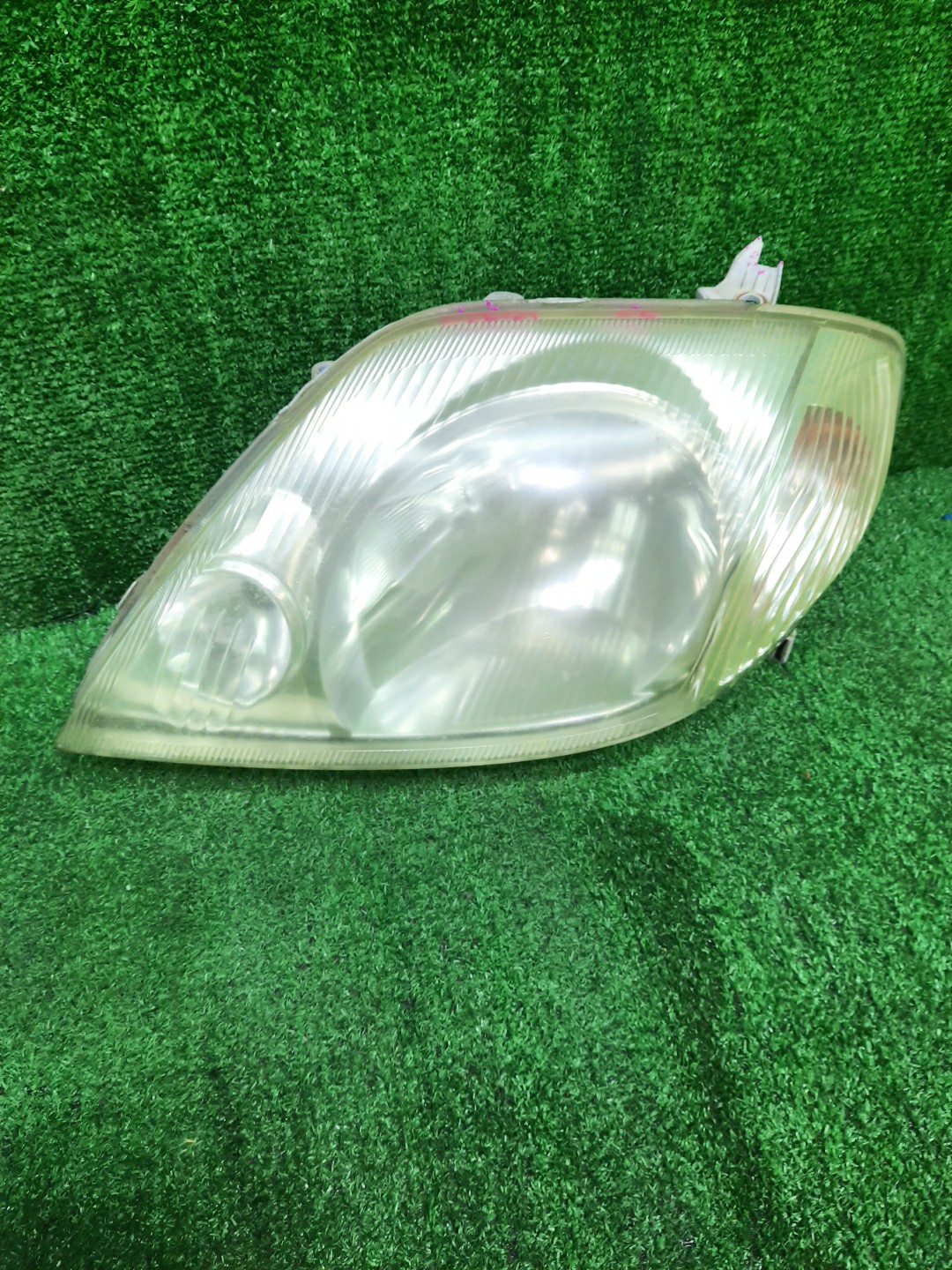 Фара левая передняя TOYOTA COROLLA, COROLLA FIELDER ZZE124, NZE121, NZE120, ZZE122, NZE124, CE121, NZE121G, ZZE123G, ZZE124G, ZZE122G, NZE124G , 1NZ-FE, 1ZZ-FE 1 ракурс
