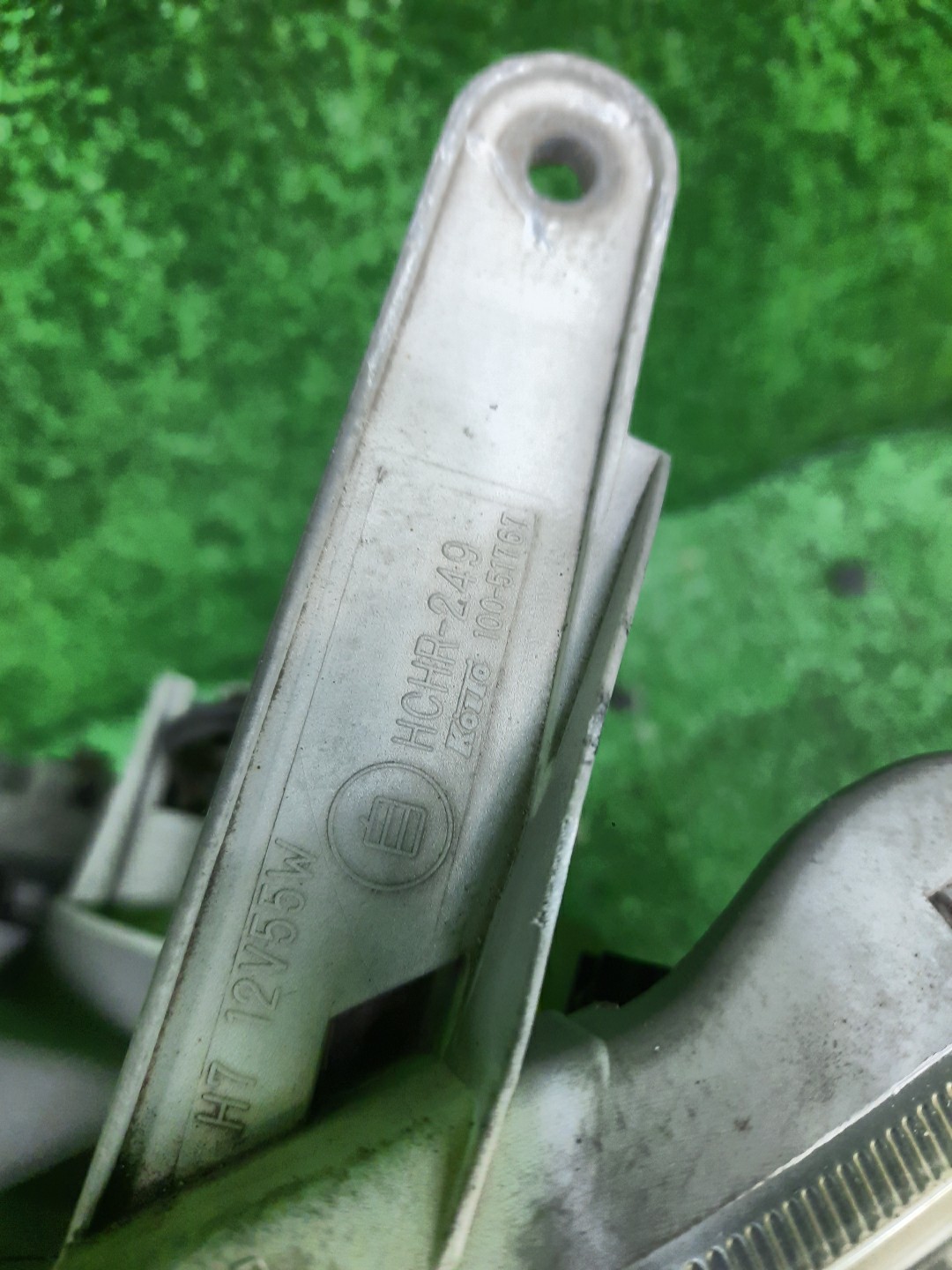 Фара левая передняя TOYOTA PASSO, BOON KGC15, KGC10, QNC10, M301S, M310S, M312S, M300S 2 ракурс Фара левая передняя TOYOTA PASSO, BOON KGC15, KGC10, QNC10, M301S, M310S, M312S, M300S 2 ракурс