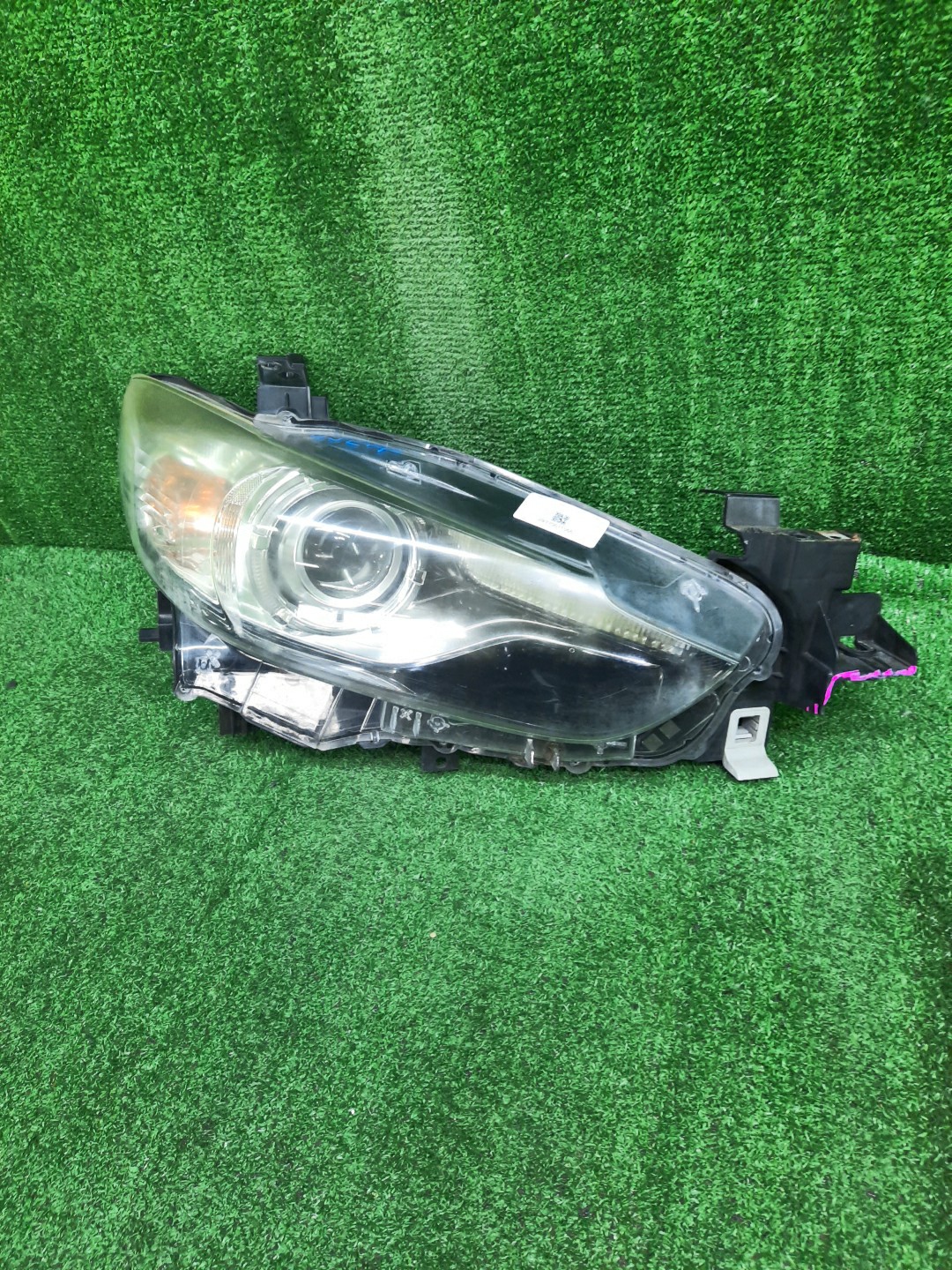 Фара правая передняя MAZDA ATENZA, MAZDA 6, 6 GJ2AW, GJ5FW, GJEFW, GJ2FW, GJ5FP, GJEFP, GJ2FP, GJ2AP, GJ526, GJ523 1 ракурс