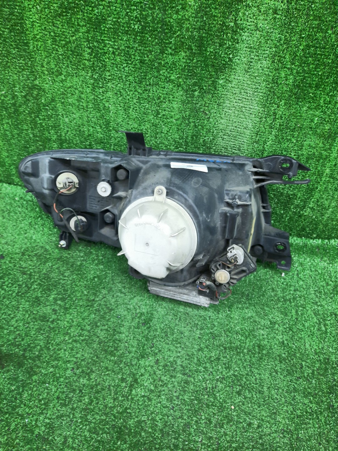 Фара левая передняя MITSUBISHI PAJERO V75W, V65W, V78W, V73W, V77W, V63W, V68W 4 ракурс