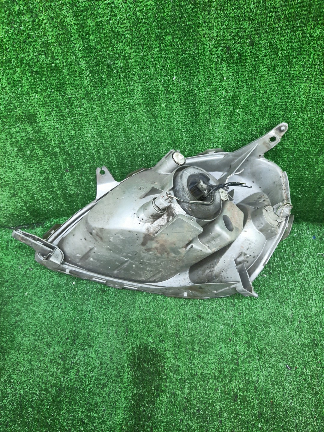 Фара правая передняя TOYOTA VITZ, YARIS SCP10, NCP10, SCP13, NCP15, NCP11, NCP13 5 ракурс
