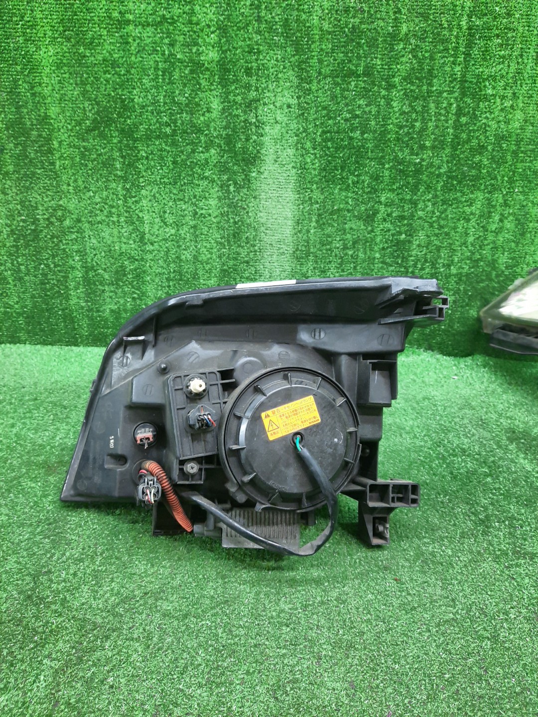 Фара правая передняя NISSAN X-TRAIL T30, NT30, PNT30 3 ракурс