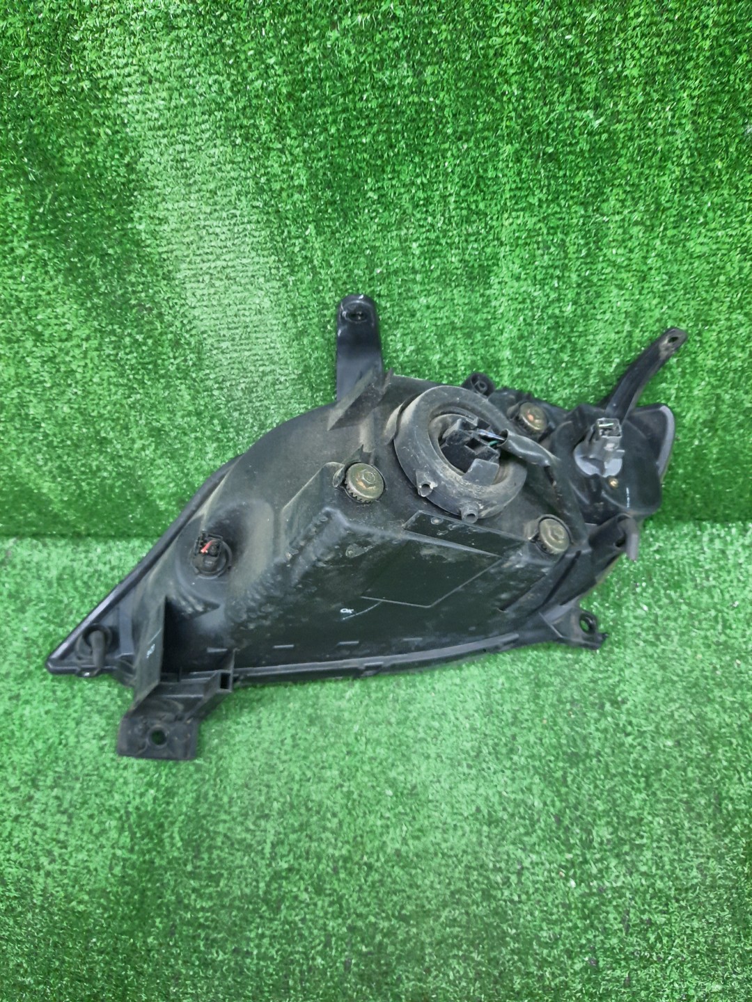 Фара правая передняя MAZDA DEMIO DY3W, DY5W, DY3R 4 ракурс