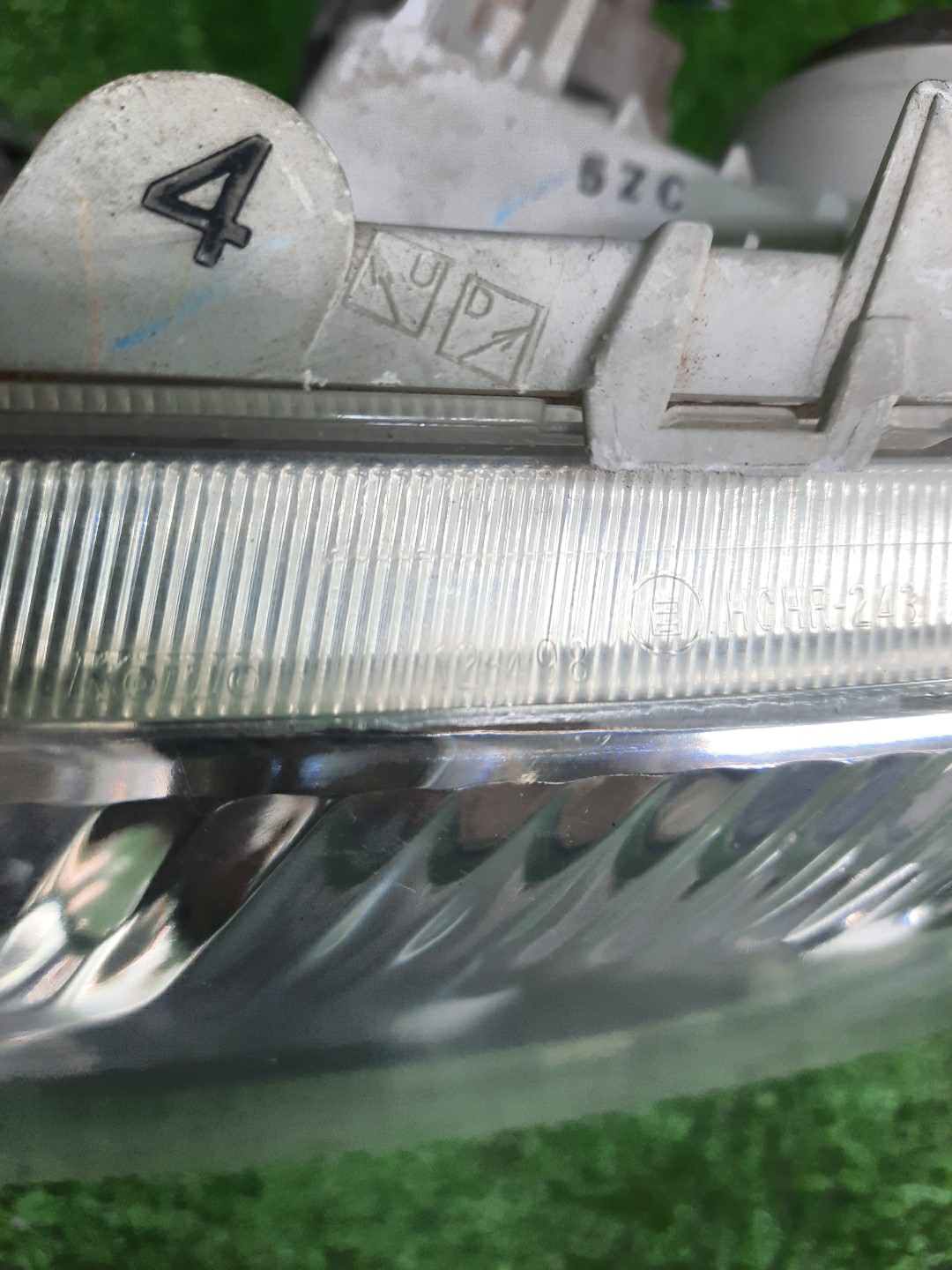 Фара левая передняя TOYOTA COROLLA, COROLLA FIELDER ZZE124, NZE121, NZE120, ZZE122, NZE124, CE121, NZE121G, ZZE123G, ZZE124G, ZZE122G, NZE124G , 1NZ-FE, 1ZZ-FE 2 ракурс