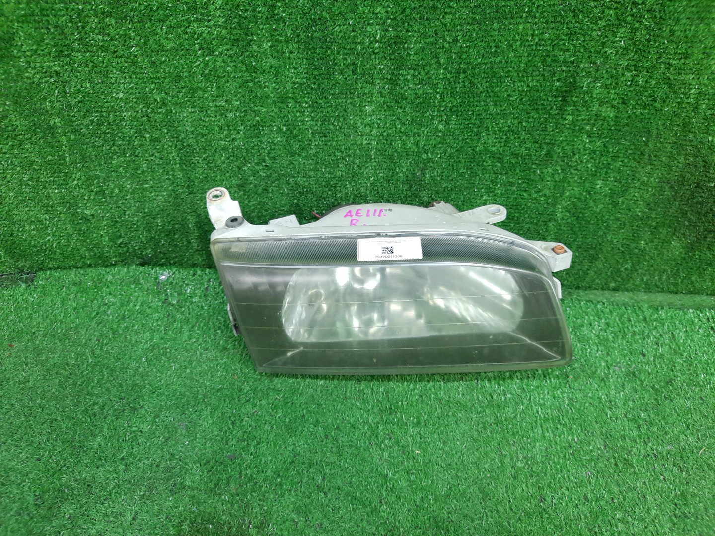 Фара правая передняя TOYOTA SPRINTER CARIB AE111G, AE114G, AE115G 1 ракурс