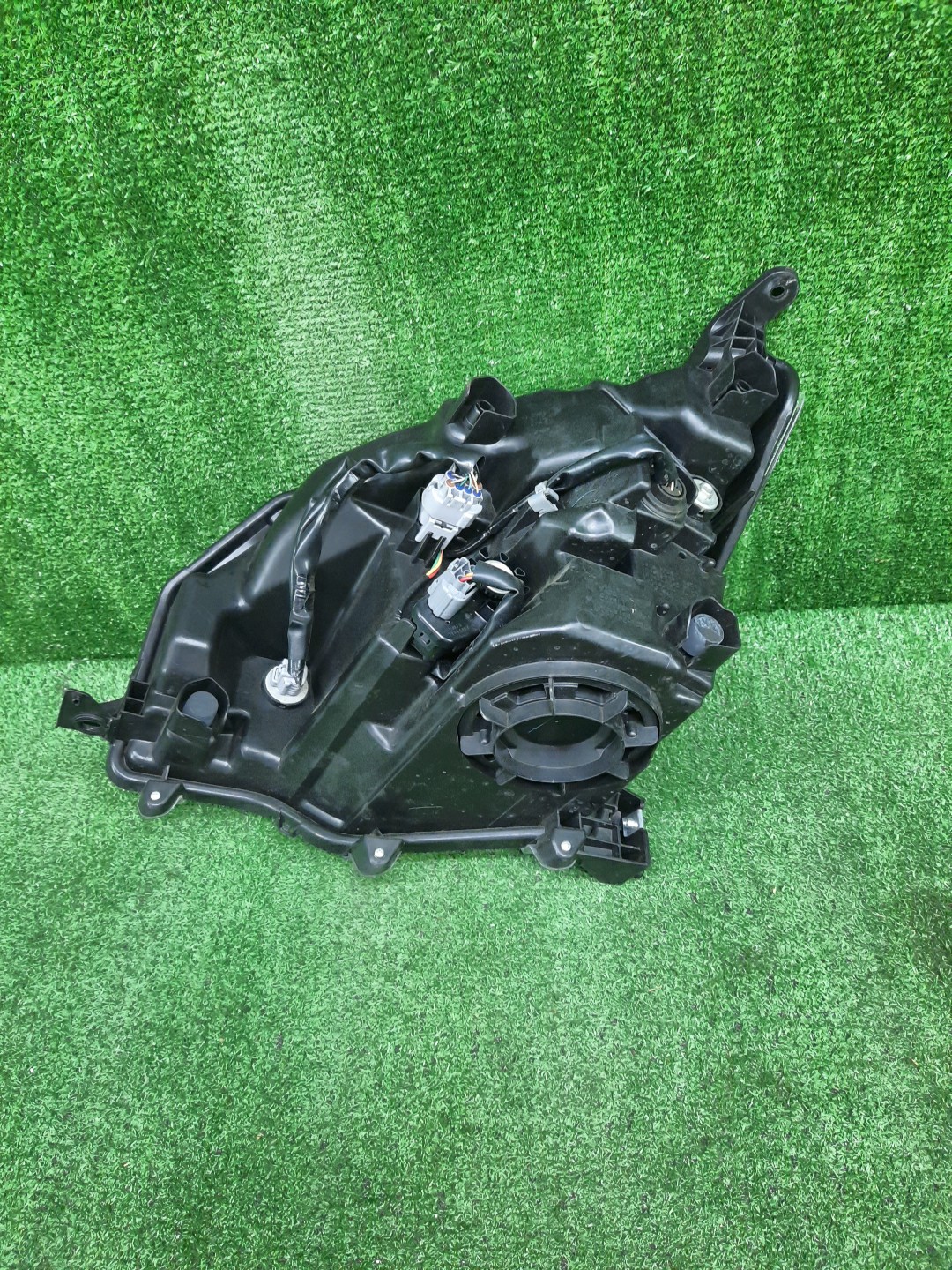 Фара правая передняя TOYOTA THOR, JUSTY, TANK, ROOMY M910S, M900S, M900F, M910F, M910A, M900A 3 ракурс