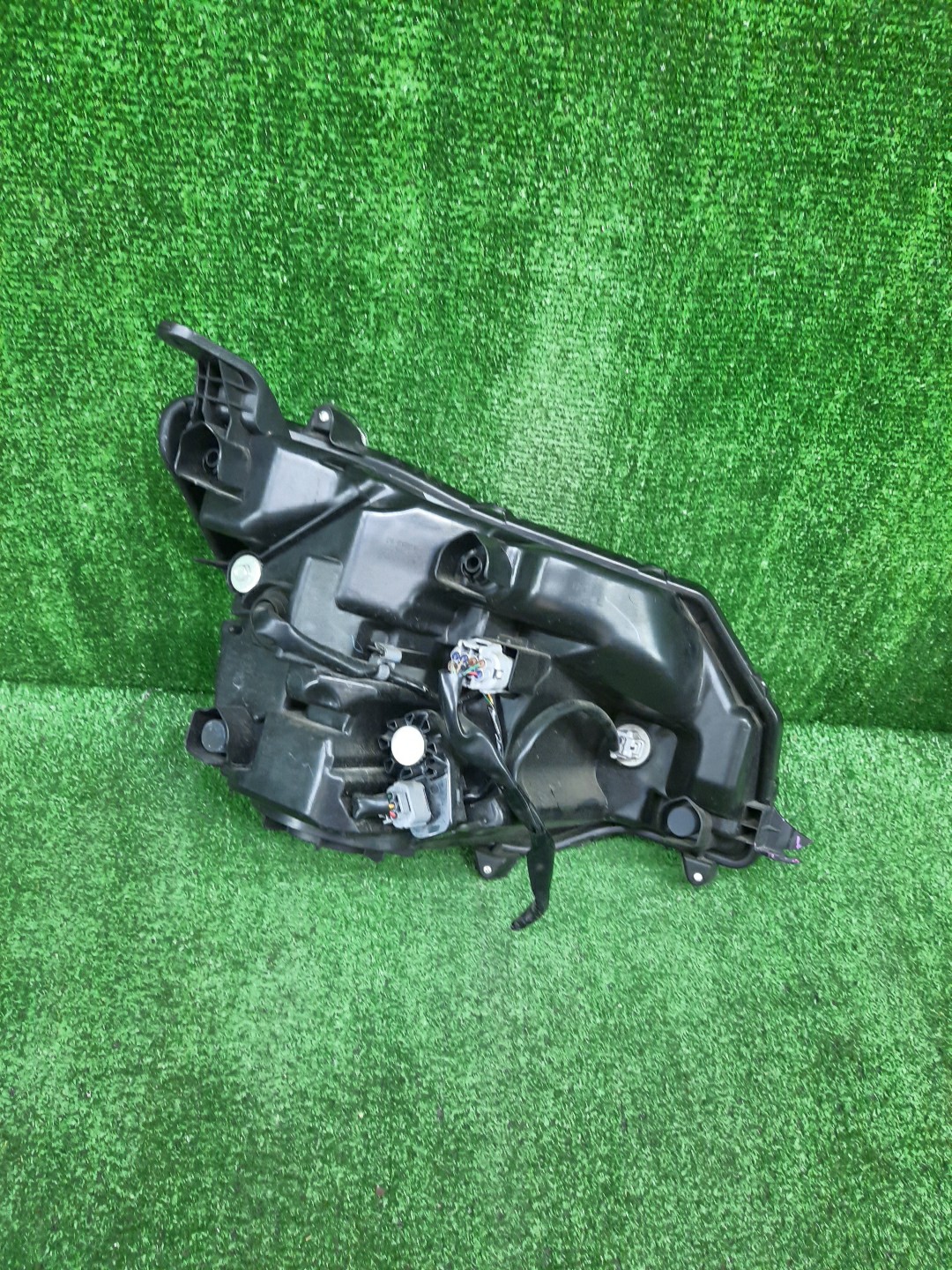 Фара левая передняя TOYOTA THOR, JUSTY, TANK, ROOMY M910S, M900S, M900F, M910F, M910A, M900A 5 ракурс