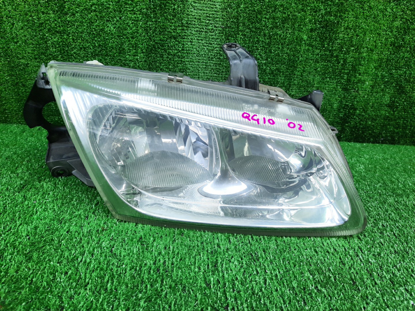 Фара правая передняя NISSAN BLUEBIRD SYLPHY G10, QG10, FG10, TG10, QNG10 1 ракурс