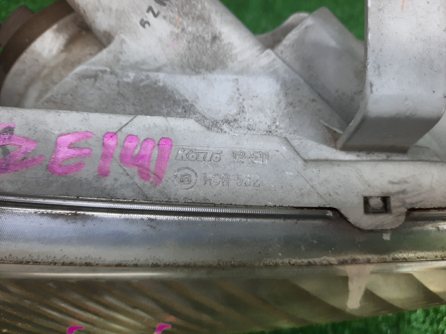 Фара правая передняя TOYOTA AXIO, COROLLA FIELDER, COROLLA  AXIO, FIELDER NZE141, NZE144, ZRE142, ZRE144, ZRE144G, ZRE142G, NZE144G, NZE141G 4 ракурс