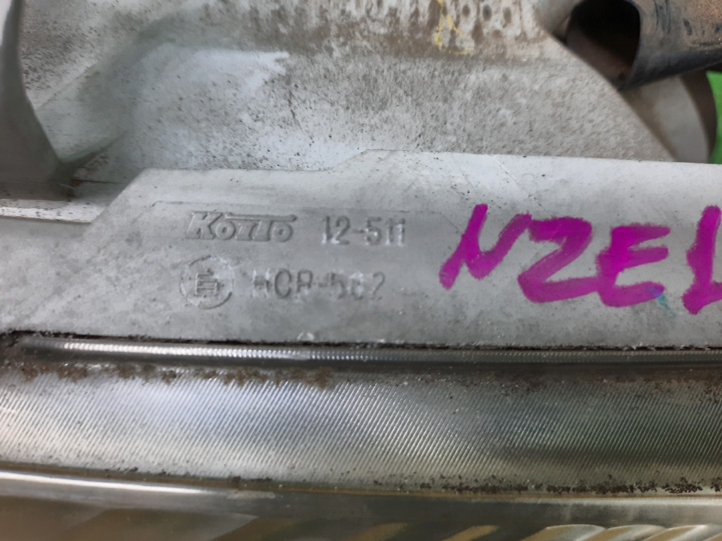 Фара левая передняя TOYOTA AXIO, COROLLA FIELDER, COROLLA  AXIO, FIELDER NZE141, NZE144, ZRE142, ZRE144, ZRE144G, ZRE142G, NZE144G, NZE141G 3 ракурс