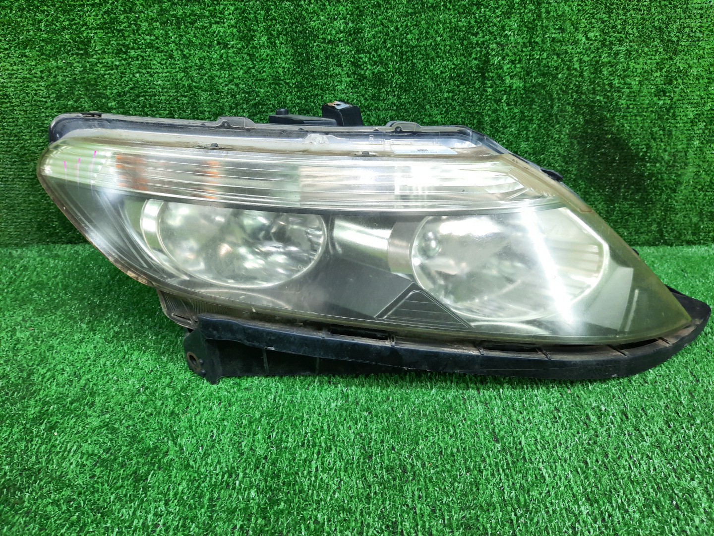 Фара правая передняя HONDA AIRWAVE GJ1, GJ2 1 ракурс Фара правая передняя HONDA AIRWAVE GJ1, GJ2 1 ракурс