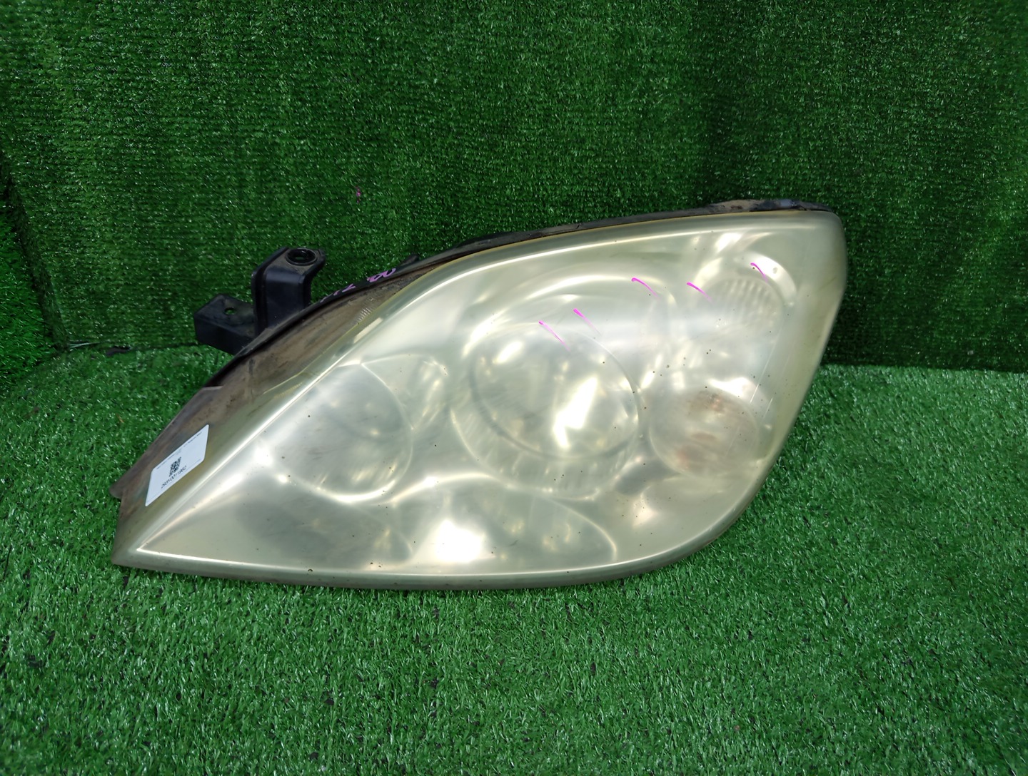 Фара левая передняя NISSAN PRIMERA P12, QP12, TNP12, TP12, HP12, RP12, WTNP12, WTP12, WHP12, WRP12 , QG18DE, QR20DE, SR20VE, QR25DD 1 ракурс