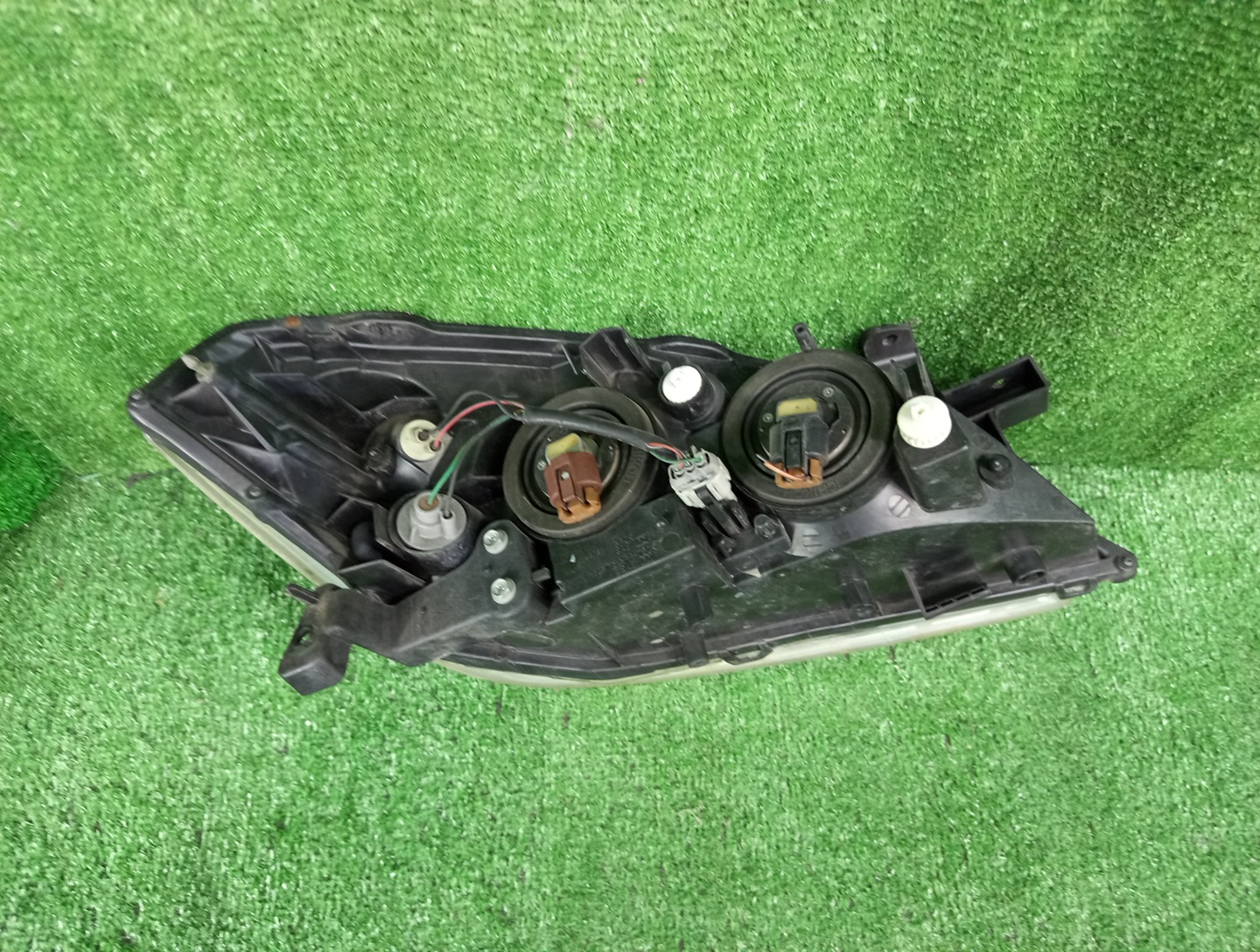 Фара левая передняя NISSAN PRIMERA P12, QP12, TNP12, TP12, HP12, RP12, WTNP12, WTP12, WHP12, WRP12 , QG18DE, QR20DE, SR20VE, QR25DD 4 ракурс