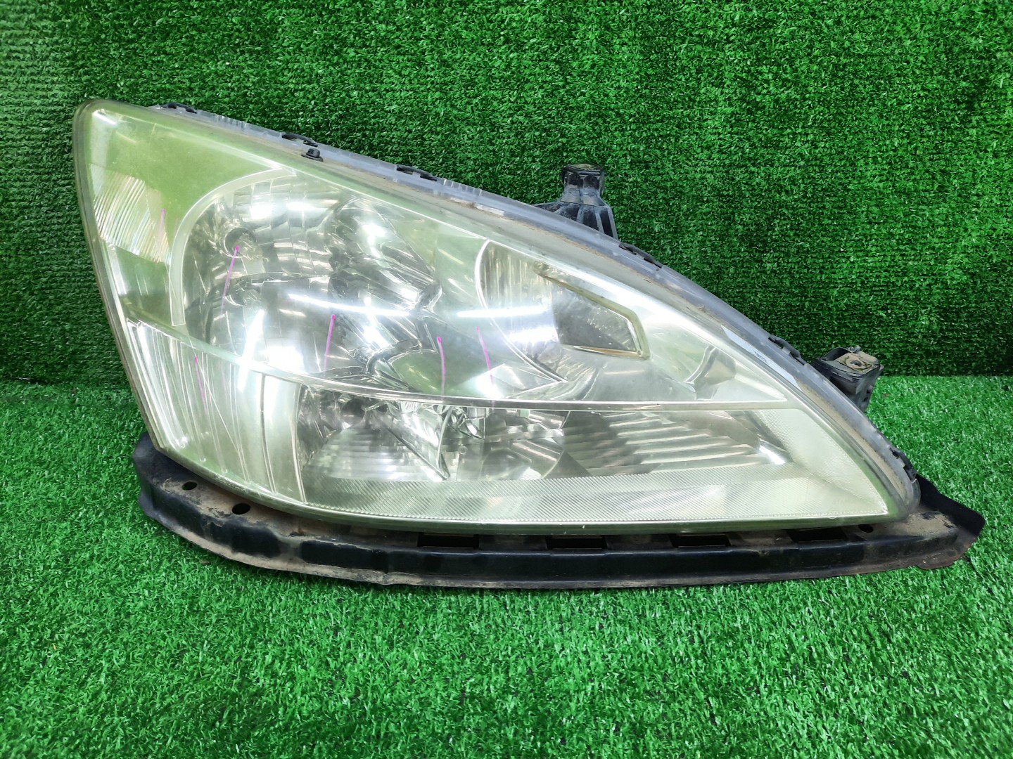Фара правая передняя HONDA INSPIRE UC1 1 ракурс