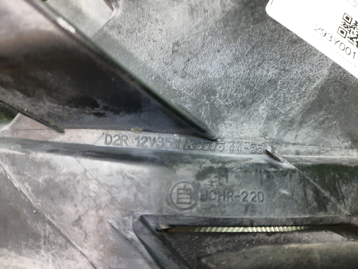 Фара правая передняя TOYOTA IPSUM ACM21W, ACM26W 4 ракурс