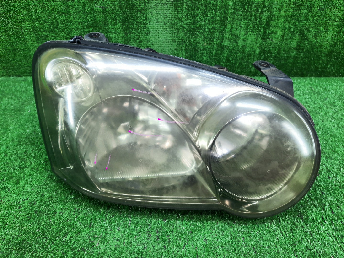Фара правая передняя SUBARU IMPREZA WRX, IMPREZA GDA, GGA, GDD, GG2, GG9, GGD, GG3, GGC, GD3, GD2, GD9 1 ракурс