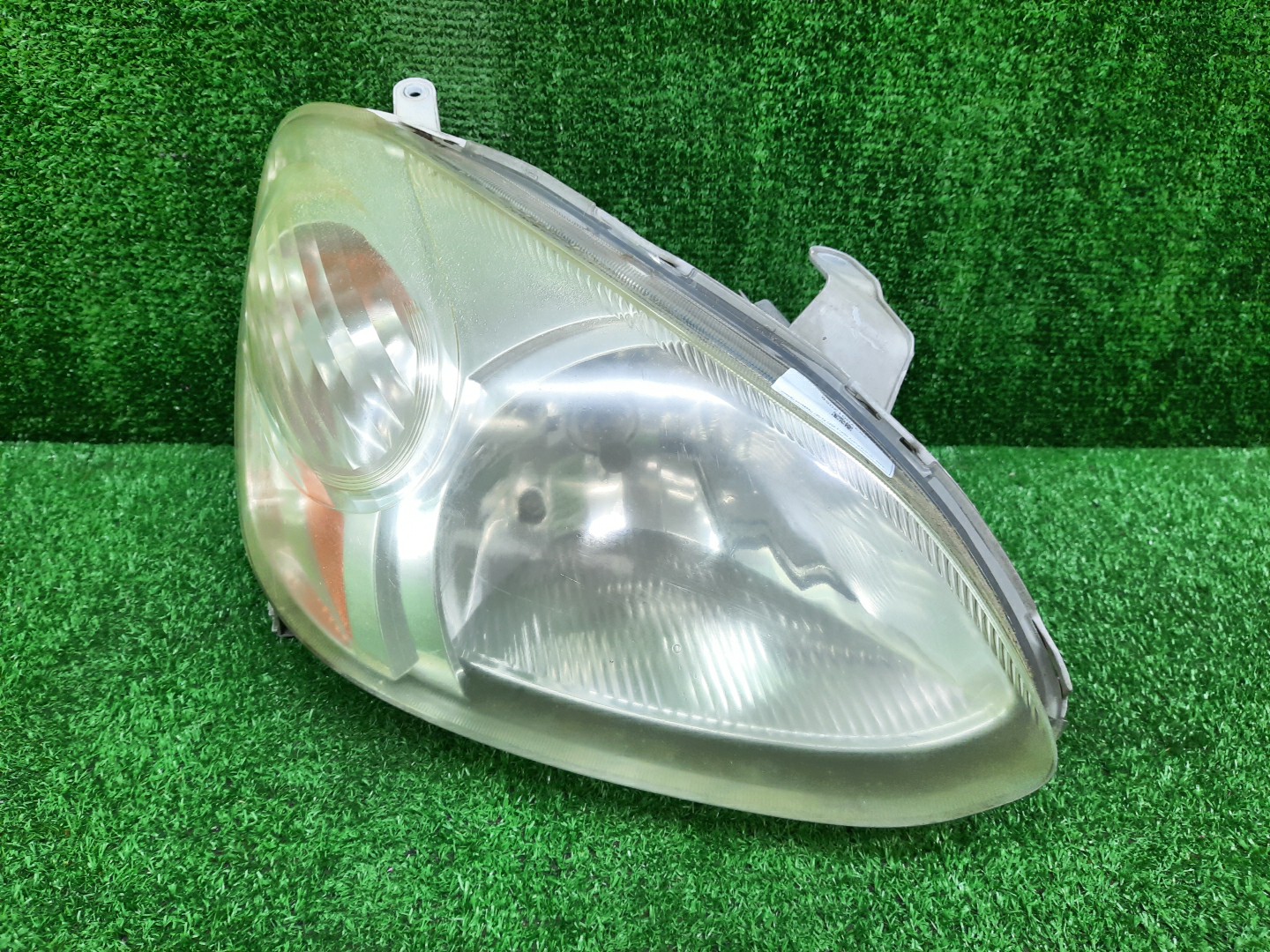 Фара правая передняя TOYOTA PLATZ NCP12, SCP11, NCP16 1 ракурс
