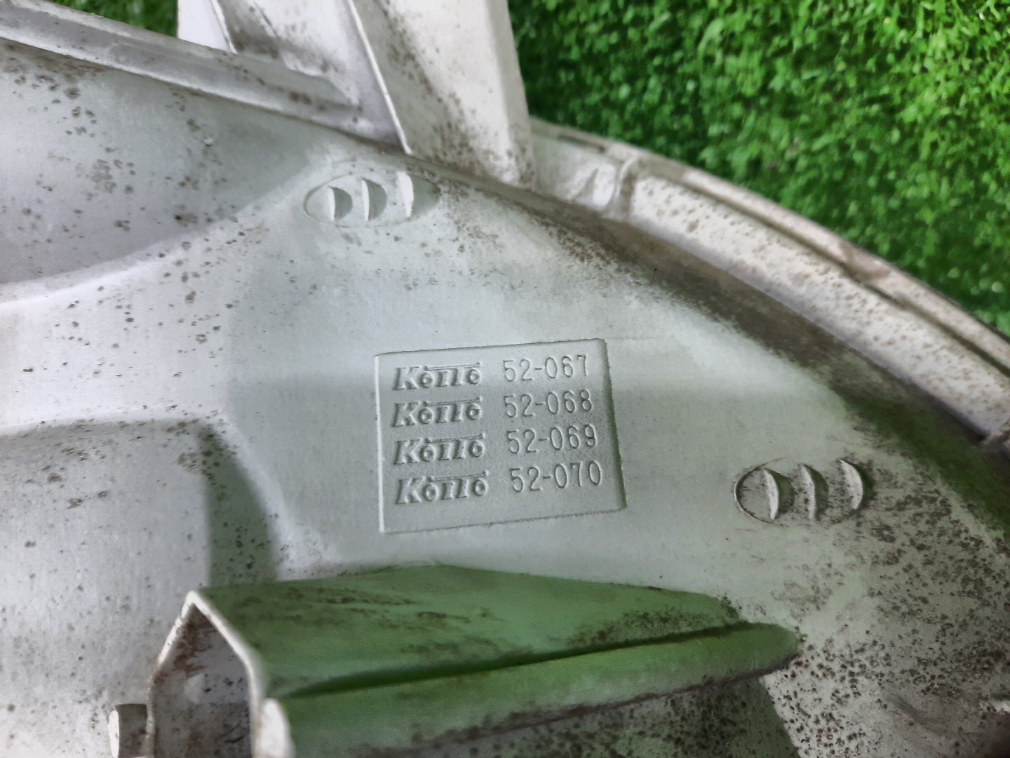 Фара левая передняя TOYOTA PLATZ NCP12, SCP11, NCP16 4 ракурс