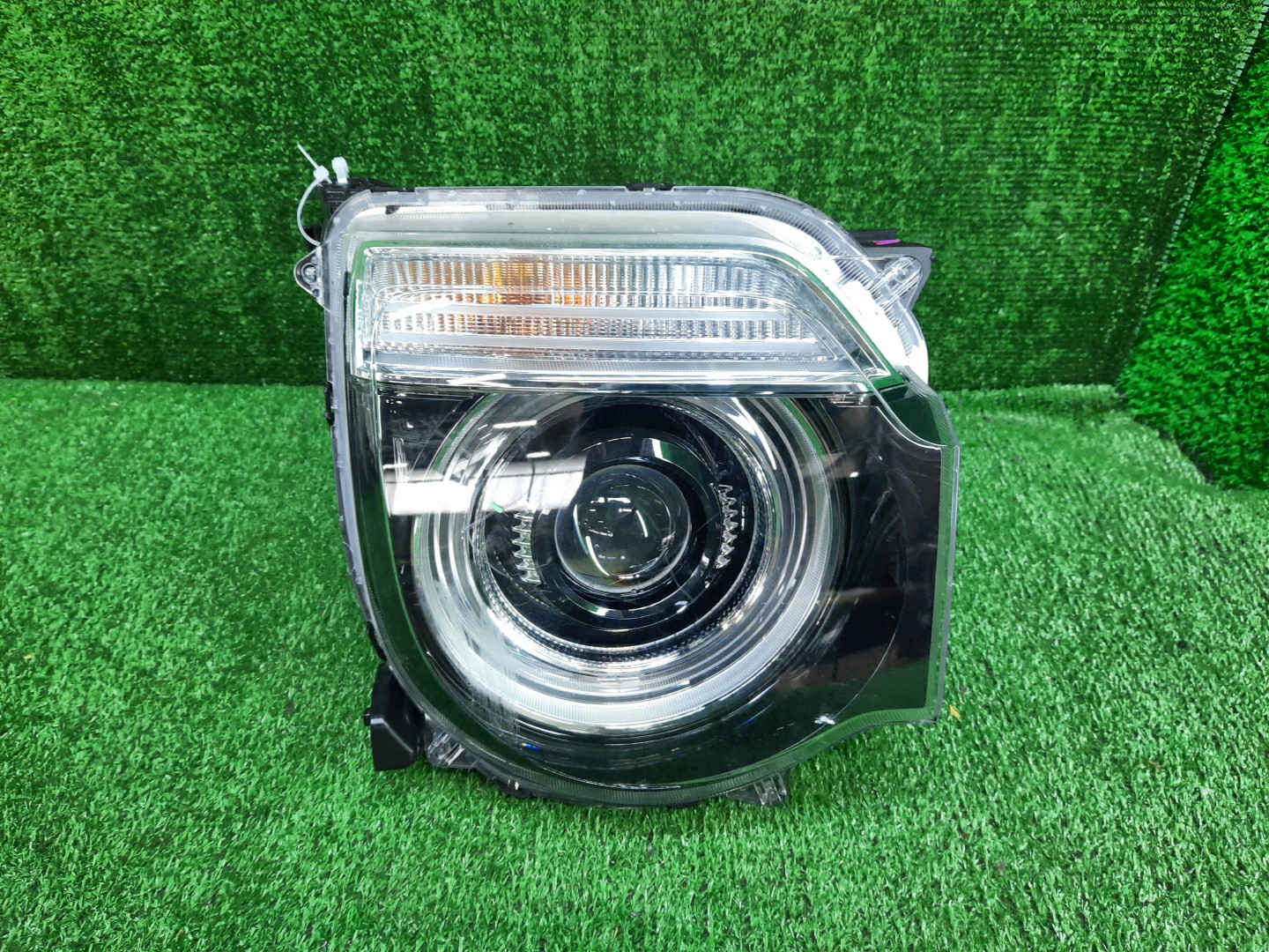 Фара правая передняя HONDA N-WGN JH3, JH4 1 ракурс