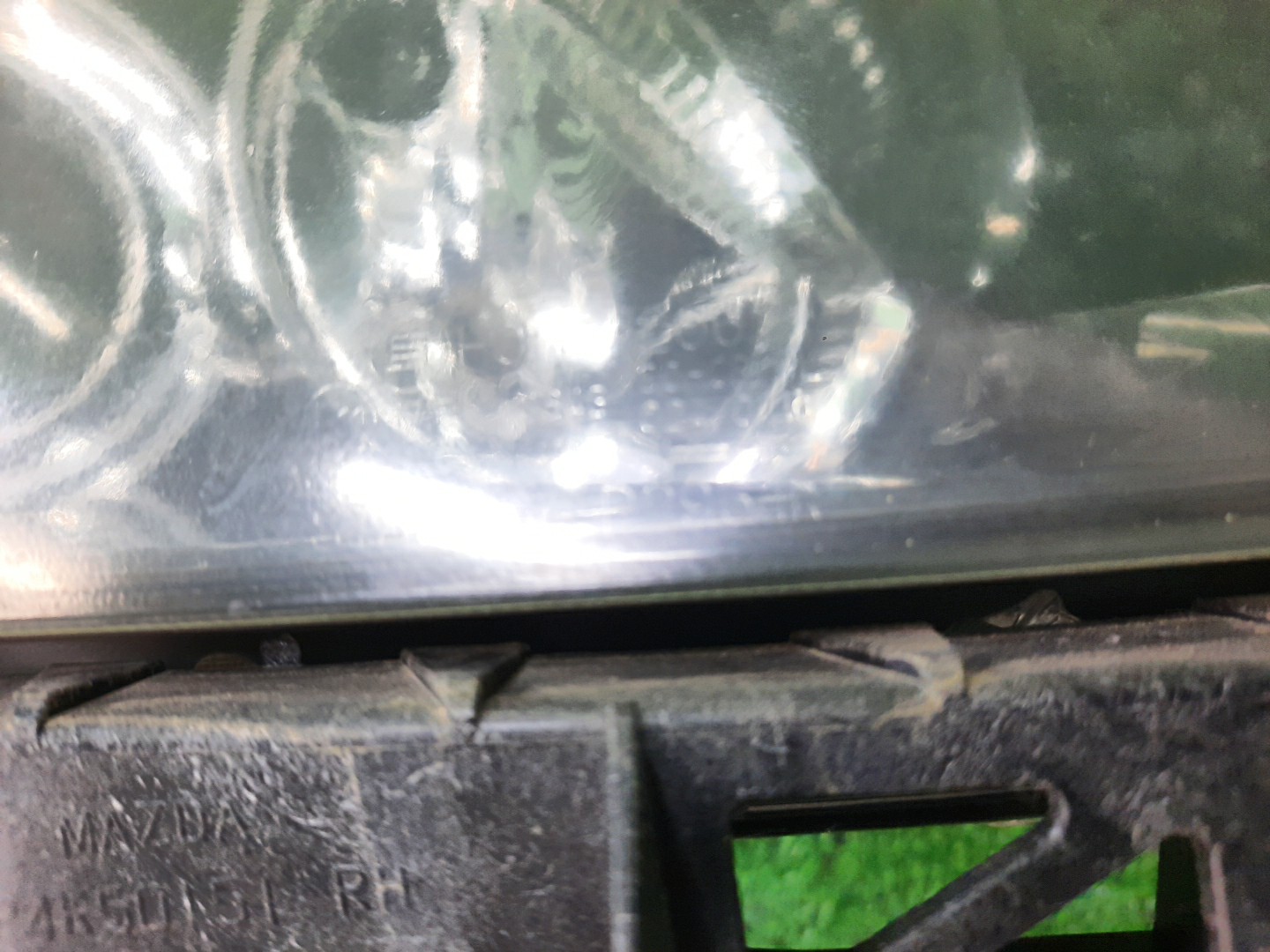 Фара правая передняя MAZDA AXELA, MAZDA 3, 3 BK5P, BK3P, BKEP, BK WAGON 3 ракурс