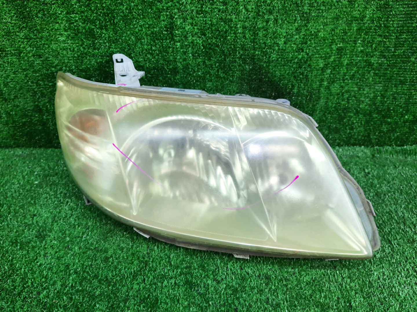 Фара правая передняя TOYOTA COROLLA, COROLLA FIELDER ZZE124, NZE121, NZE120, ZZE122, NZE124, CE121, NZE121G, ZZE123G, ZZE124G, ZZE122G, NZE124G , 1NZ-FE, 1ZZ-FE 1 ракурс