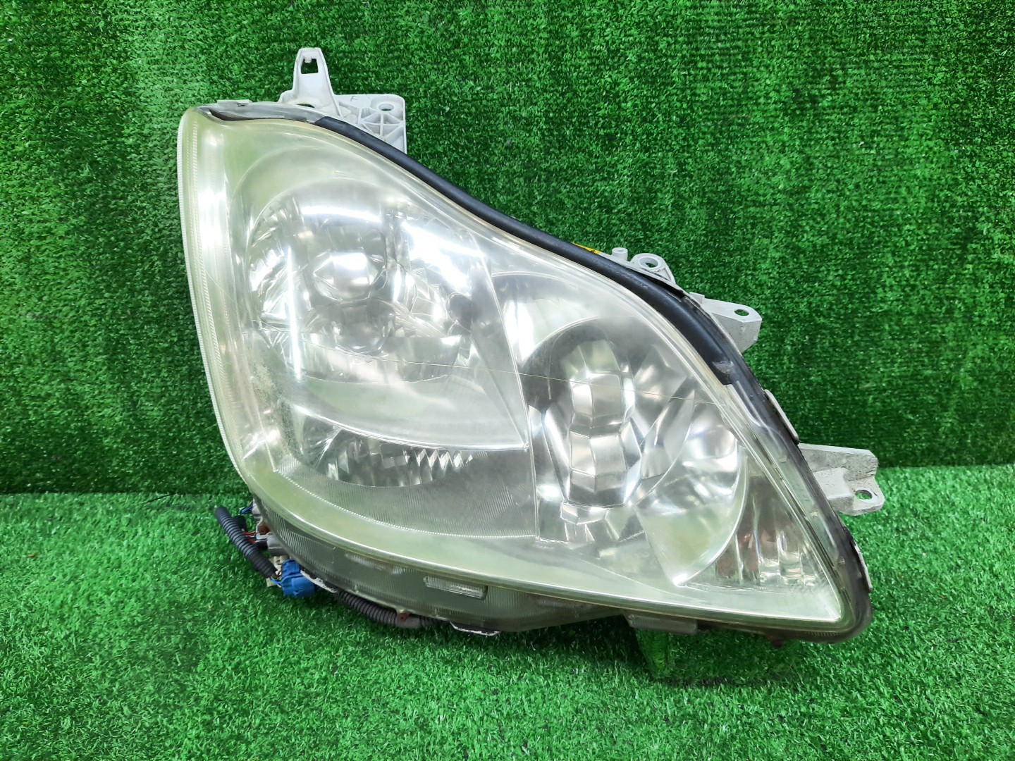 Фара правая передняя TOYOTA CROWN GRS182, GRS180, GRS181, GRS183, GRS184 1 ракурс
