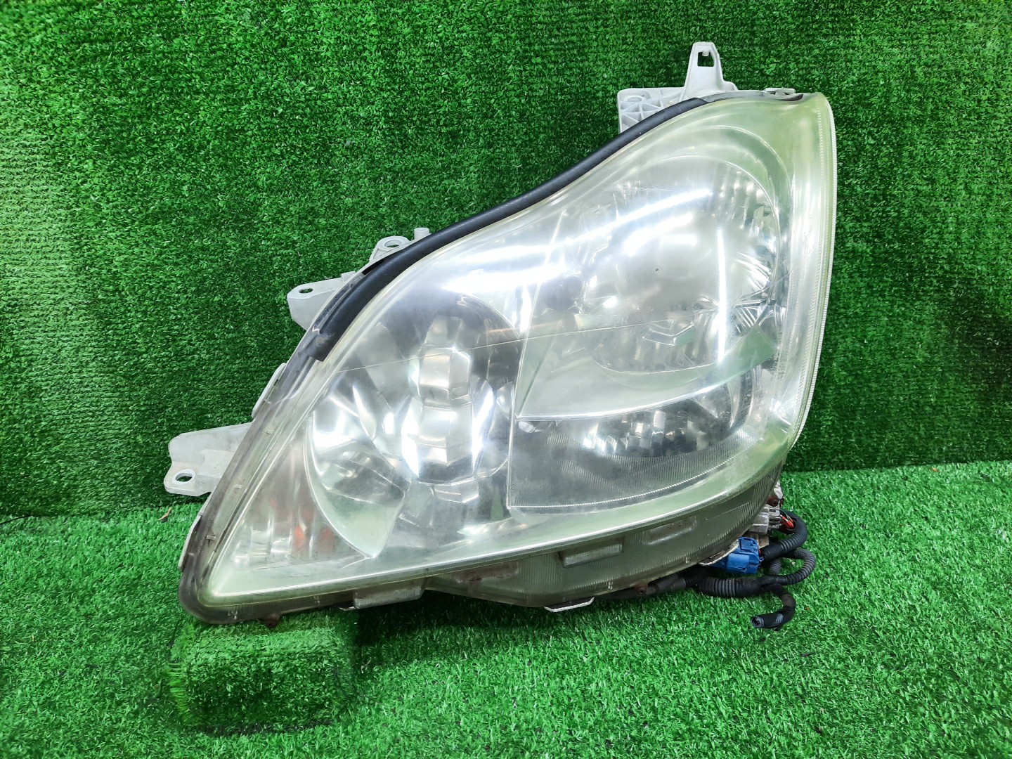 Фара левая передняя TOYOTA CROWN GRS182, GRS180, GRS181, GRS183, GRS184 1 ракурс
