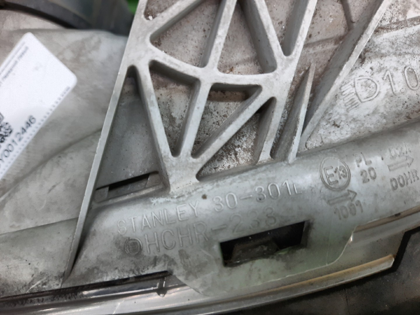 Фара левая передняя TOYOTA CROWN GRS182, GRS180, GRS181, GRS183, GRS184 3 ракурс