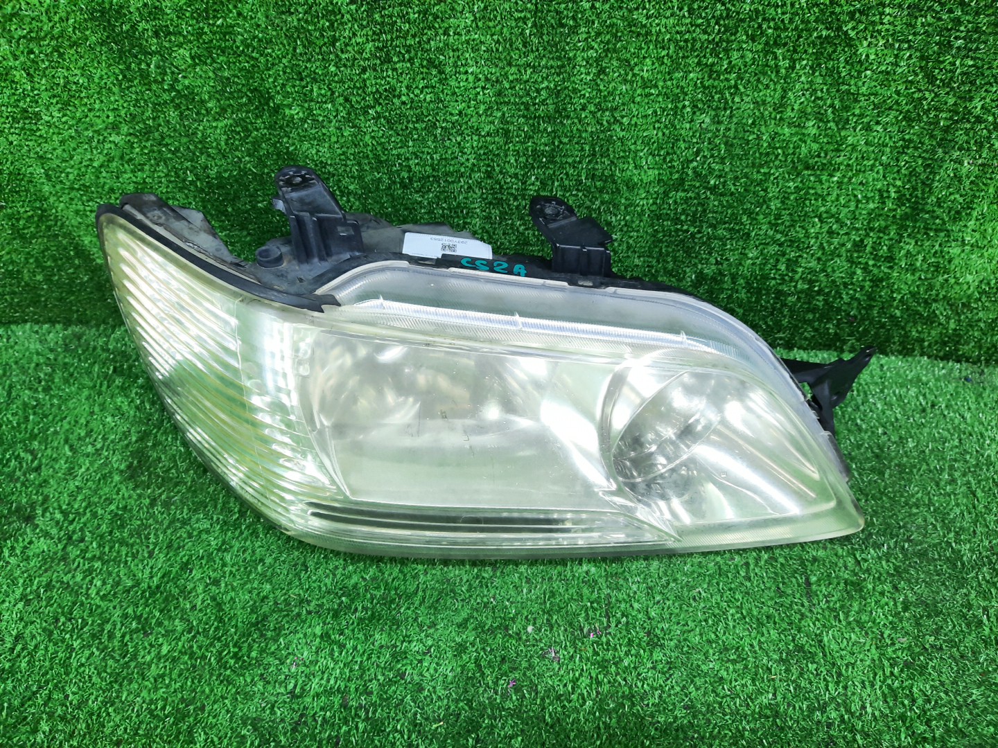 Фара правая передняя MITSUBISHI LANCER CEDIA, LANCER CS3W, CS9W, CS9A, CS1A, CS2A, CS2W, CS5W, CS5A, CS3A, CS6A, CS2V 1 ракурс