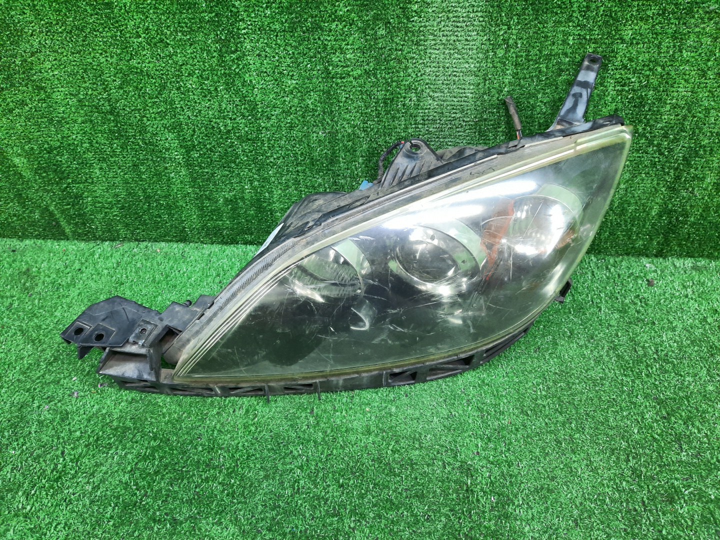 Фара левая передняя MAZDA AXELA, MAZDA 3, 3 BK5P, BK3P, BKEP, BK 1 ракурс