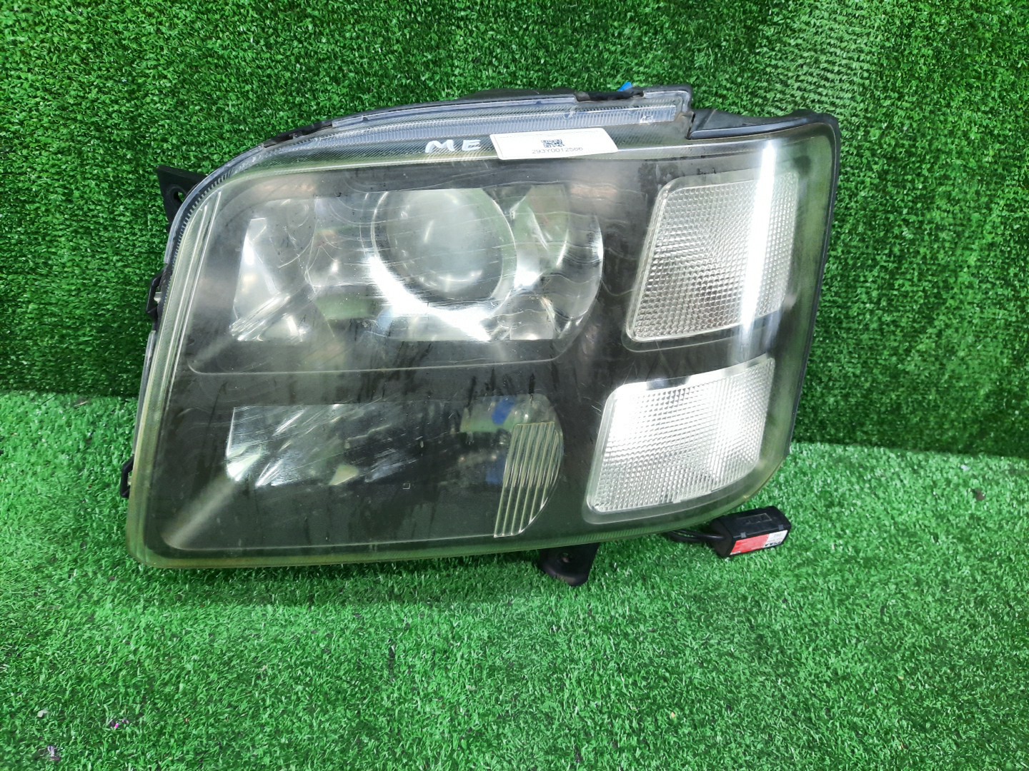 Фара левая передняя SUZUKI MW, SOLIO, CHEVROLET MW, WAGON R SOLIO ME64S, ME63S, ME34S, MA34S, MA64S 1 ракурс