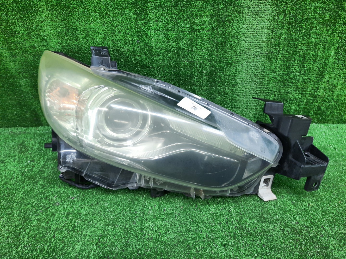 Фара правая передняя MAZDA ATENZA, MAZDA 6, 6 GJ2AW, GJ5FW, GJEFW, GJ2FW, GJ5FP, GJEFP, GJ2FP, GJ2AP, GJ526, GJ523 1 ракурс Фара правая передняя MAZDA ATENZA, MAZDA 6, 6 GJ2AW, GJ5FW, GJEFW, GJ2FW, GJ5FP, GJEFP, GJ2FP, GJ2AP, GJ526, GJ523 1 ракурс