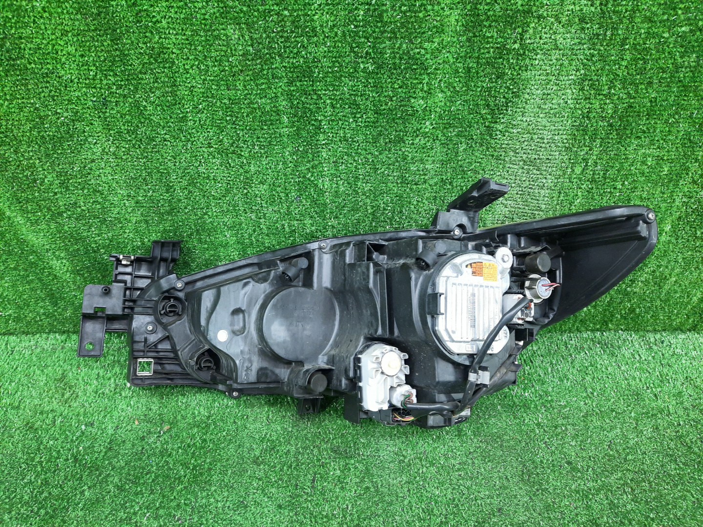 Фара правая передняя MAZDA ATENZA, MAZDA 6, 6 GJ2AW, GJ5FW, GJEFW, GJ2FW, GJ5FP, GJEFP, GJ2FP, GJ2AP, GJ526, GJ523 2 ракурс