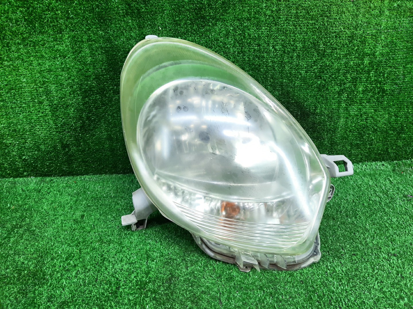 Фара правая передняя TOYOTA PASSO, BOON KGC30, NGC30, KGC35, M600S, M601S, M610S 1 ракурс Фара правая передняя TOYOTA PASSO, BOON KGC30, NGC30, KGC35, M600S, M601S, M610S 1 ракурс