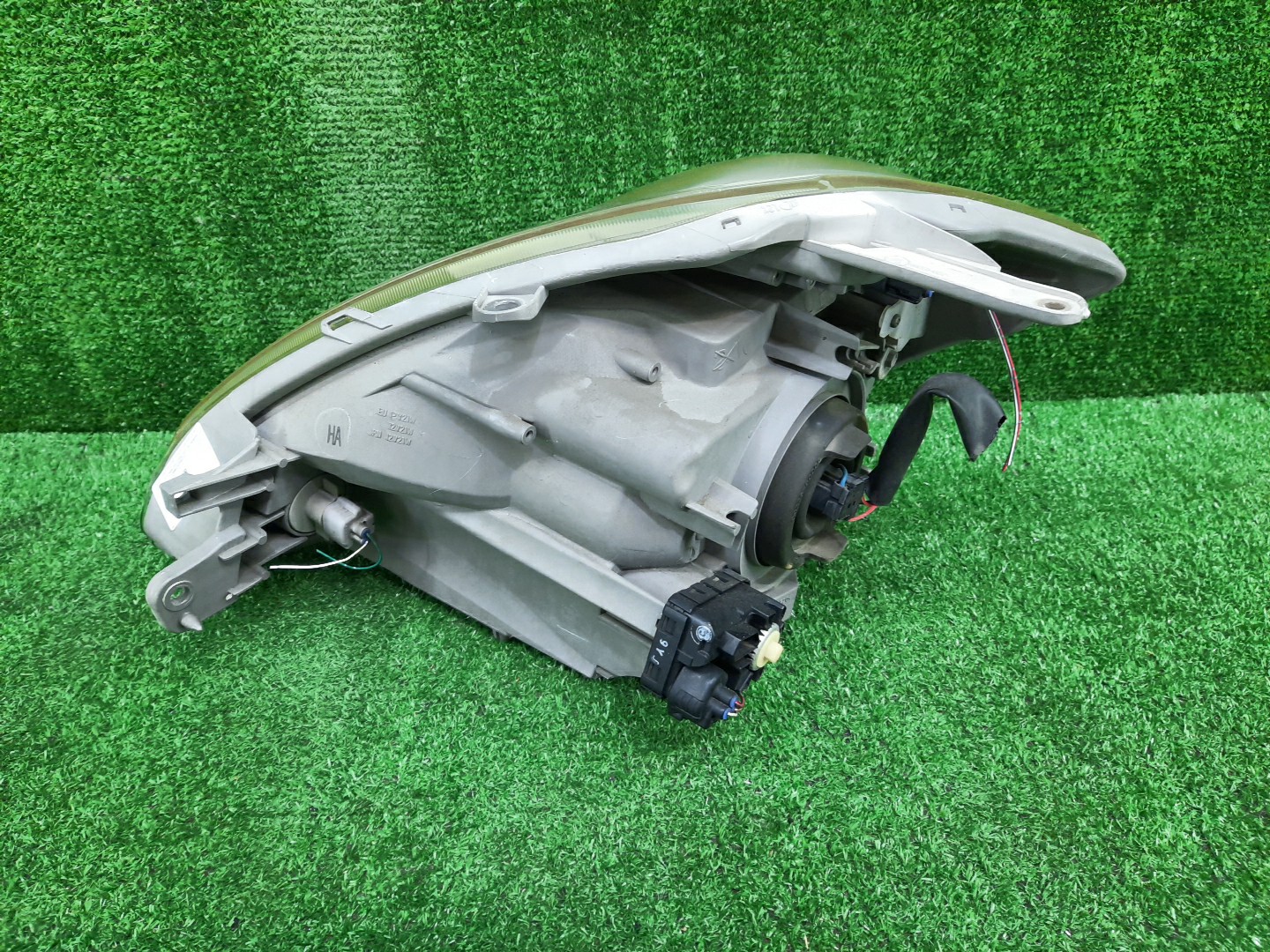 Фара правая передняя TOYOTA PASSO, BOON KGC15, KGC10, QNC10, M301S, M310S, M312S, M300S 2 ракурс Фара правая передняя TOYOTA PASSO, BOON KGC15, KGC10, QNC10, M301S, M310S, M312S, M300S 2 ракурс