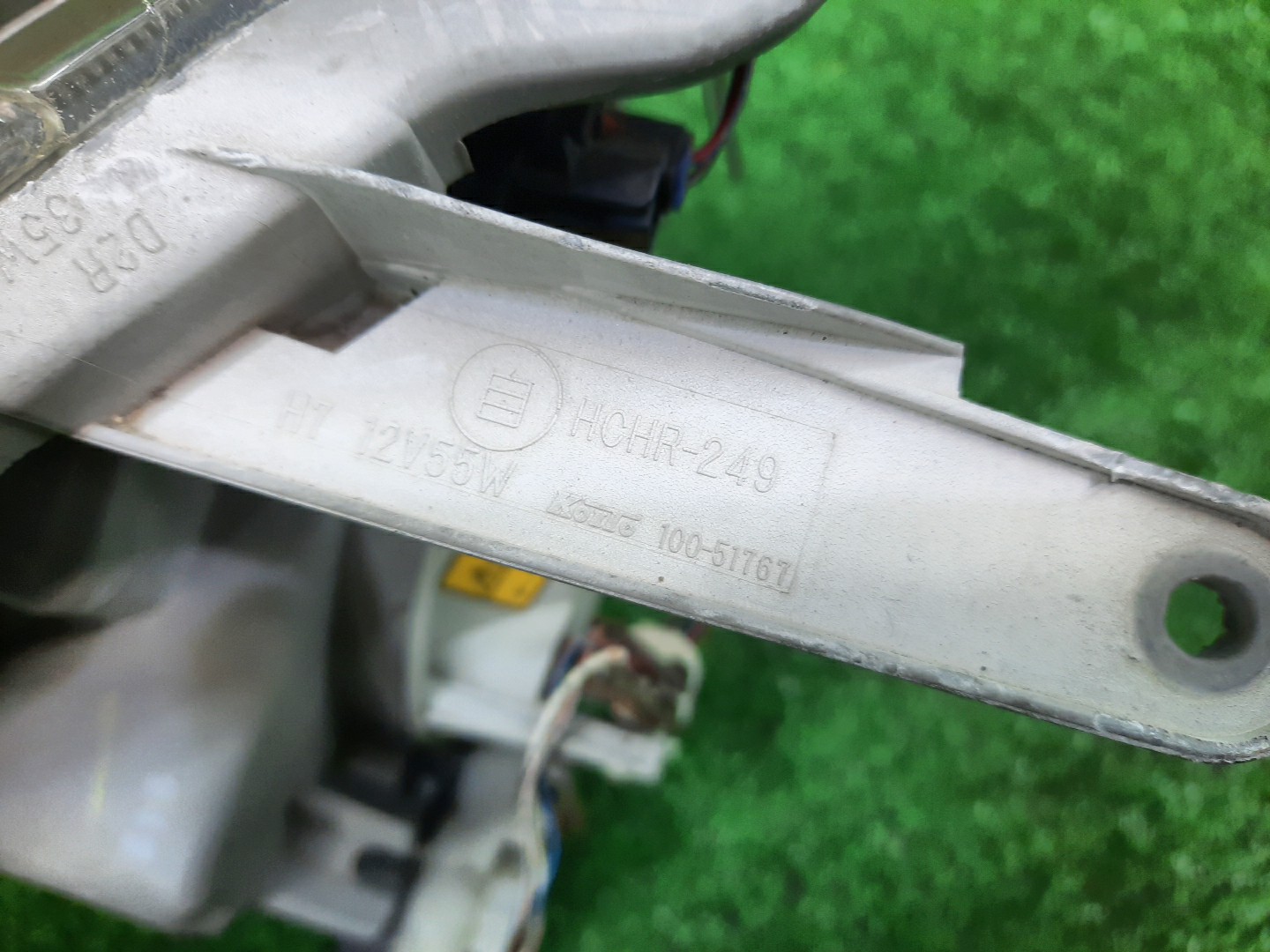 Фара правая передняя TOYOTA PASSO, BOON KGC15, KGC10, QNC10, M301S, M310S, M312S, M300S 3 ракурс
