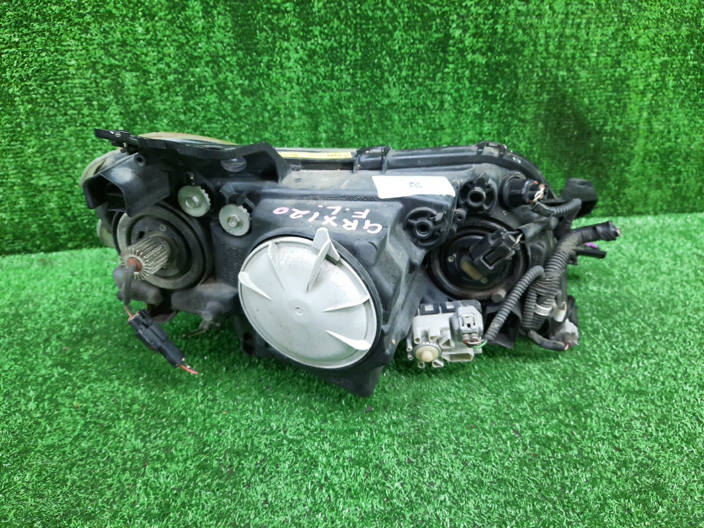 Фара левая передняя TOYOTA MARK X GRX125, GRX120, GRX121 3 ракурс Фара левая передняя TOYOTA MARK X GRX125, GRX120, GRX121 3 ракурс