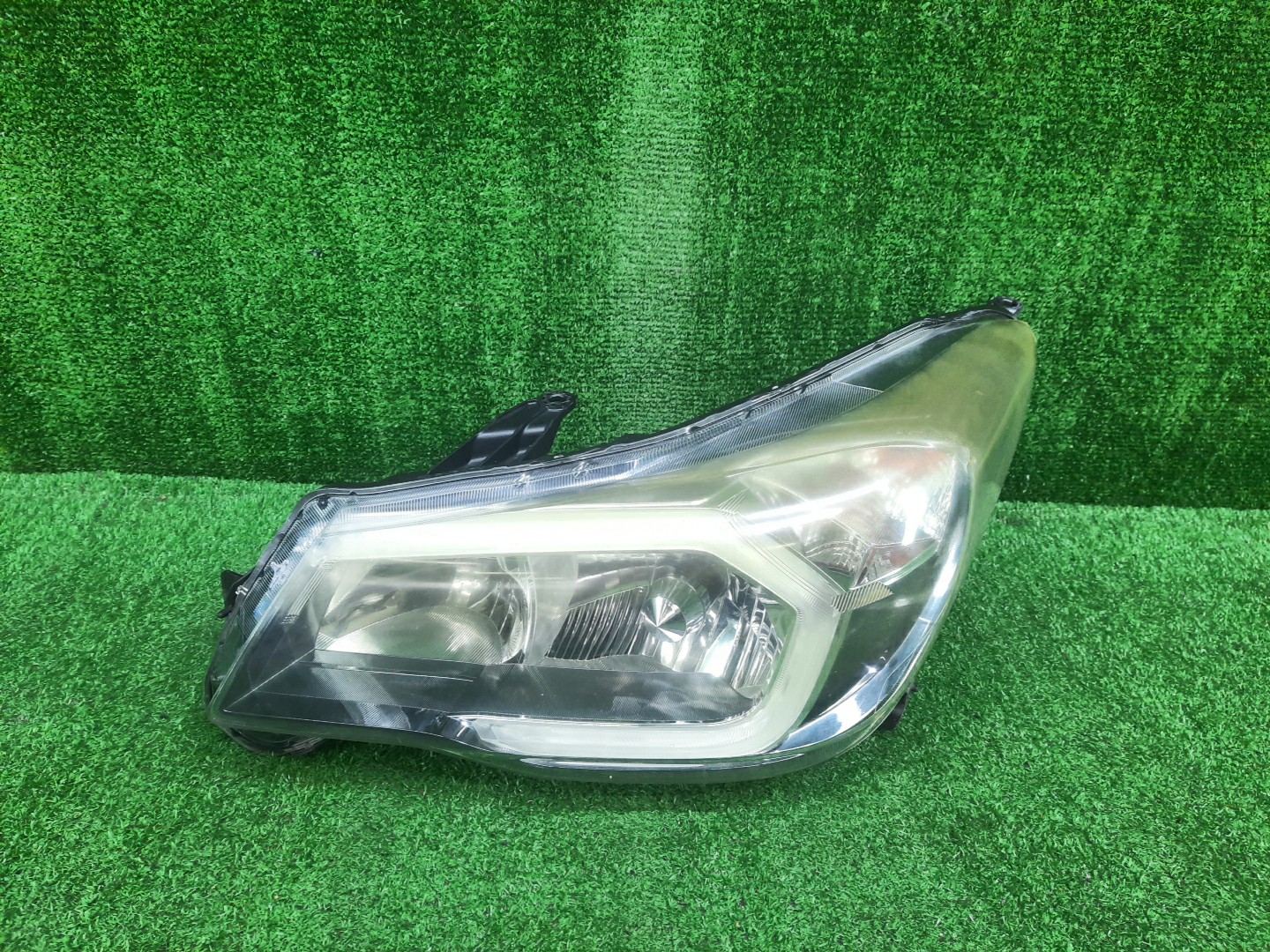 Фара левая передняя SUBARU FORESTER SJ9, SJ5, SJG 1 ракурс