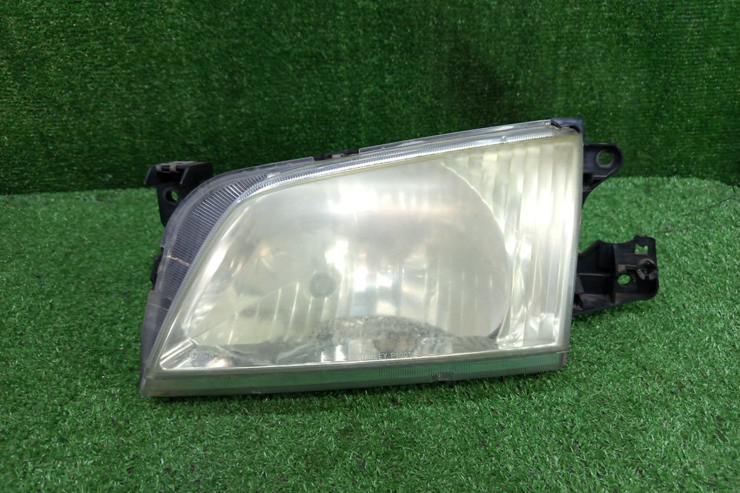 Фара левая передняя MAZDA DEMIO DW3W, DW5W 1 ракурс