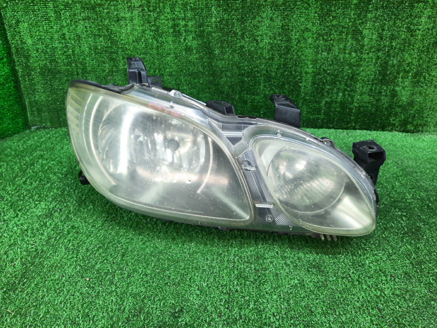 Фара правая передняя MITSUBISHI AIRTREK CU2W, CU4W 1 ракурс
