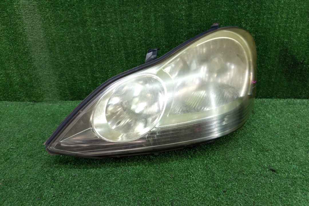 Фара левая передняя TOYOTA IPSUM ACM21W, ACM26W 1 ракурс Фара левая передняя TOYOTA IPSUM ACM21W, ACM26W 1 ракурс