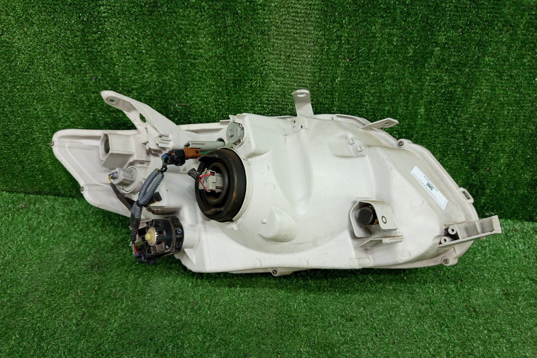 Фара левая передняя TOYOTA AXIO, COROLLA FIELDER, COROLLA  AXIO, FIELDER NZE141, NZE144, ZRE142, ZRE144, ZRE144G, ZRE142G, NZE144G, NZE141G 2 ракурс