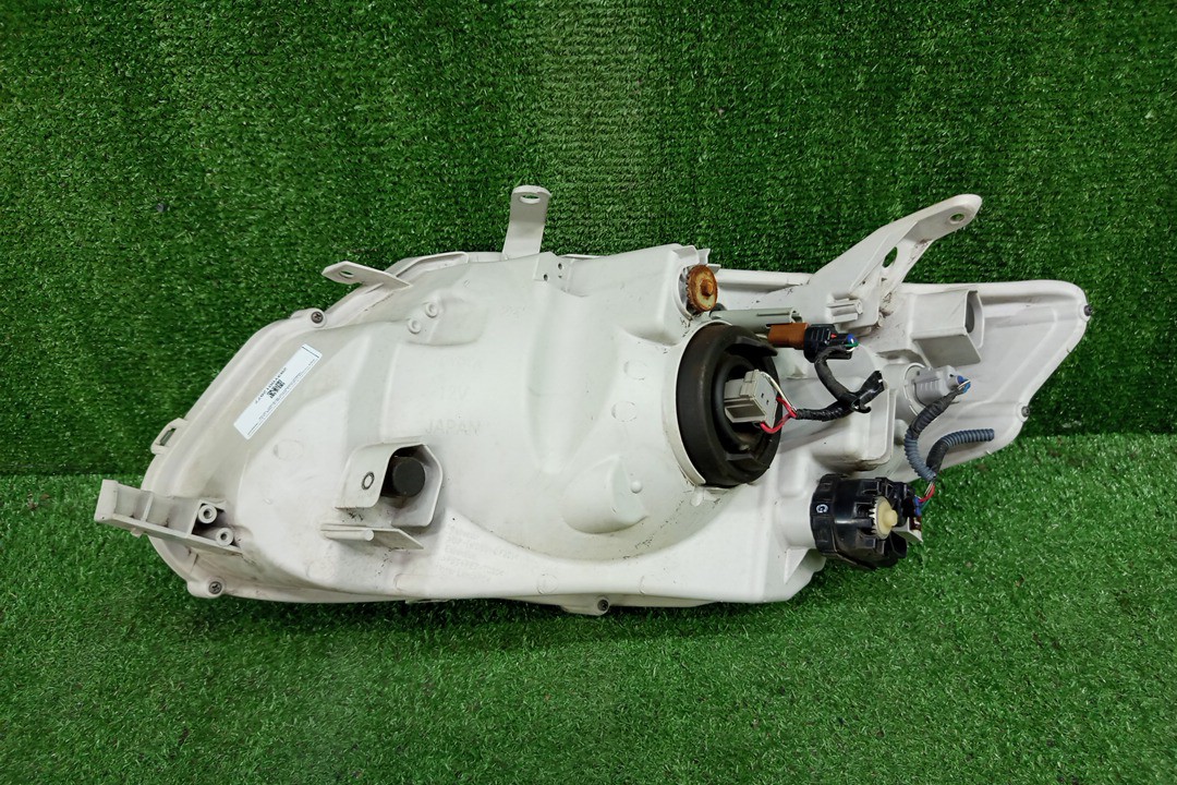 Фара правая передняя TOYOTA AXIO, COROLLA FIELDER, COROLLA  AXIO, FIELDER NZE141, NZE144, ZRE142, ZRE144, ZRE144G, ZRE142G, NZE144G, NZE141G 2 ракурс