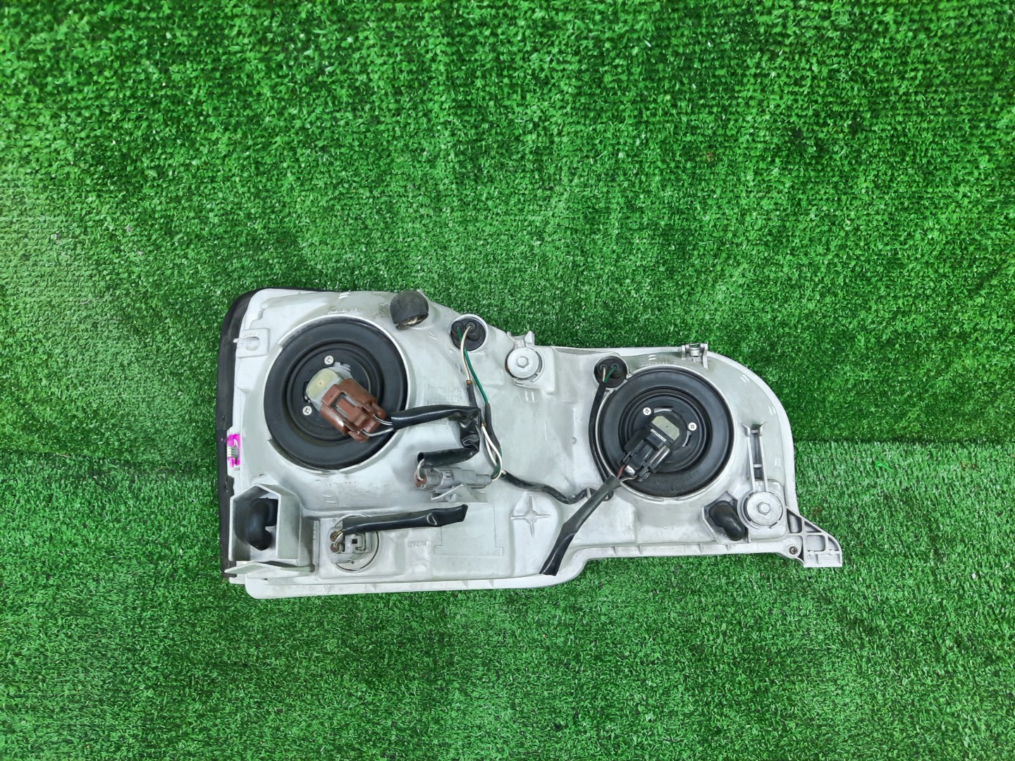 Фара левая передняя TOYOTA PROGRES JCG10, JCG11, JCG15 2 ракурс