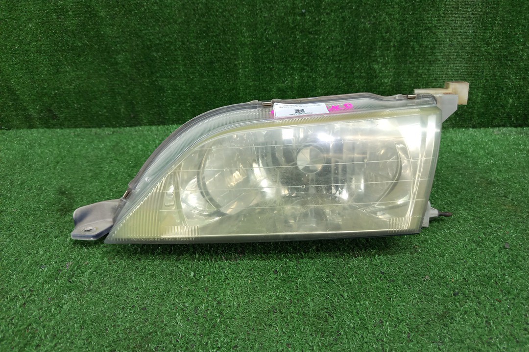 Фара левая передняя TOYOTA VISTA SV40, SV41, CV40, SV42, SV43 1 ракурс