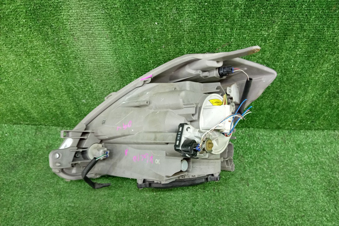 Фара правая передняя TOYOTA PASSO, BOON KGC15, KGC10, QNC10, M301S, M310S, M312S, M300S 3 ракурс Фара правая передняя TOYOTA PASSO, BOON KGC15, KGC10, QNC10, M301S, M310S, M312S, M300S 3 ракурс