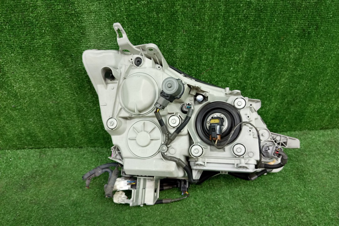 Фара левая передняя TOYOTA CROWN GRS182, GRS180, GRS181, GRS183, GRS184 4 ракурс