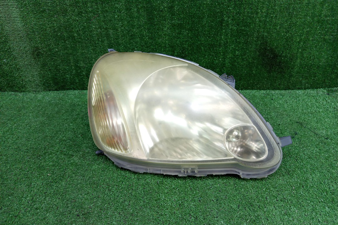 Фара правая передняя TOYOTA VITZ, YARIS SCP10, NCP10, SCP13, NCP15, NCP11, NCP13 1 ракурс