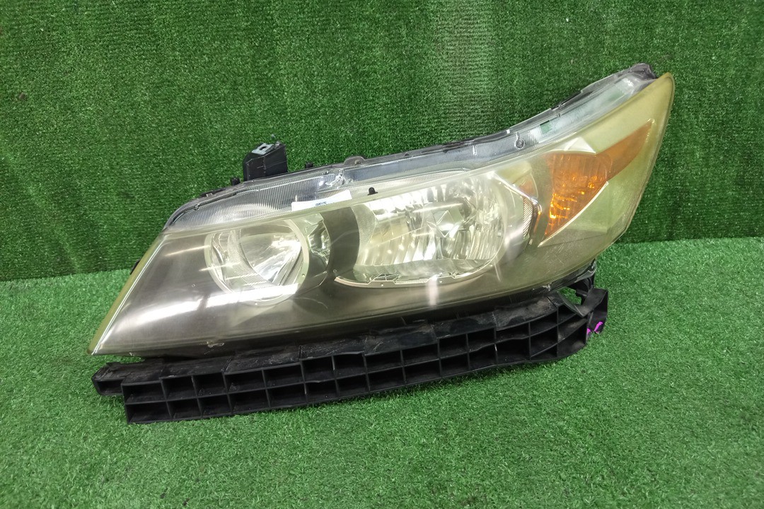 Фара левая передняя HONDA STREAM RN9, RN6, RN7, RN8 1 ракурс