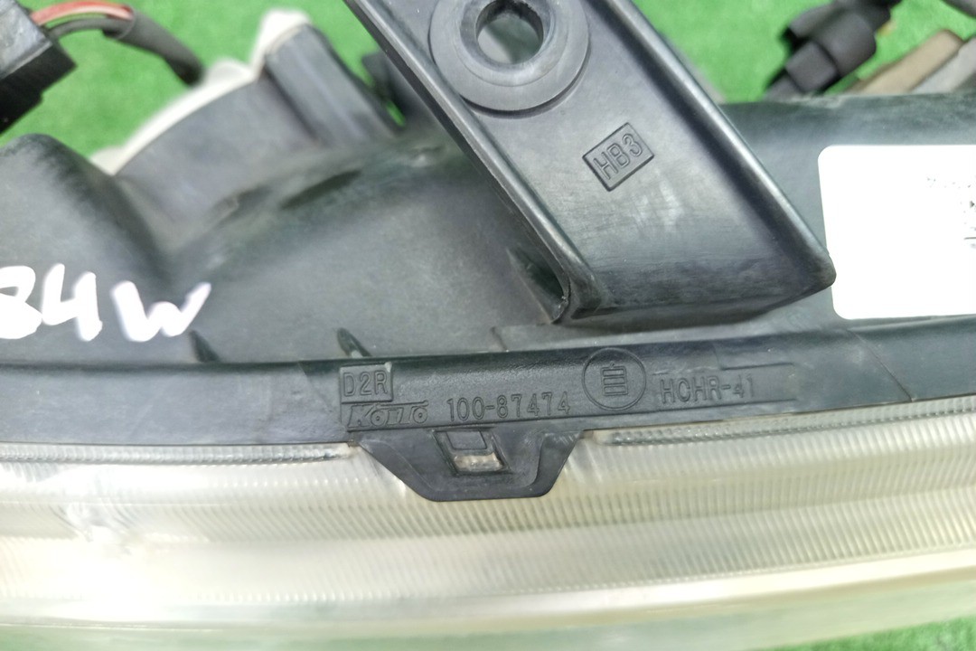 Фара правая передняя MITSUBISHI CHARIOT GRANDIS, CHARIOT N84W, N94W, N96W, N86W 4 ракурс